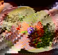Som Thai Restaurant - Restaurant Guide