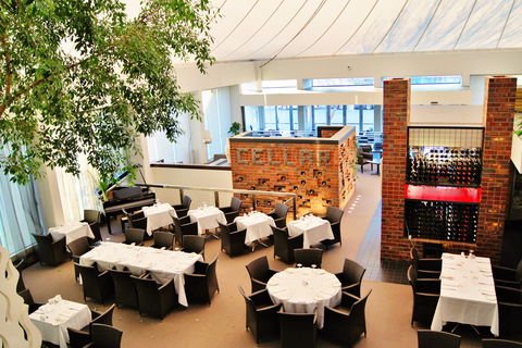The Pavilion - Restaurant Guide 1
