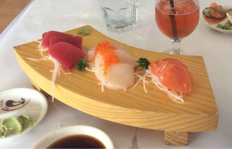 Triq Restaurant & Bar - Restaurant Guide 0