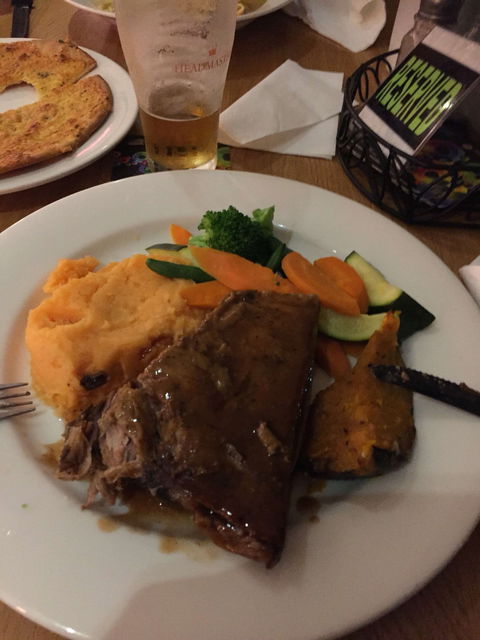 Bundaberg Services Club - Restaurant Guide 0