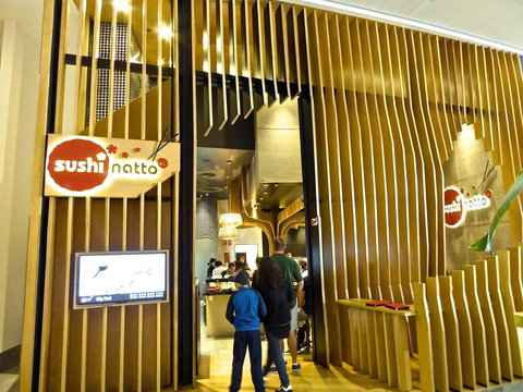 Eatons Hill Hotel - Restaurant Guide 0