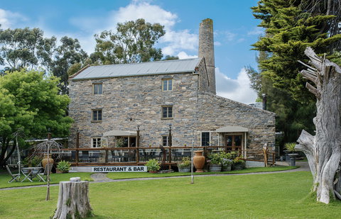Leonards Mill - Restaurant Guide 1