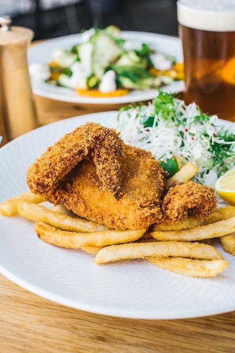 The Prince - Restaurant Guide 0