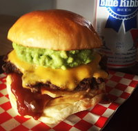 Easy Street Diner - Restaurant Guide