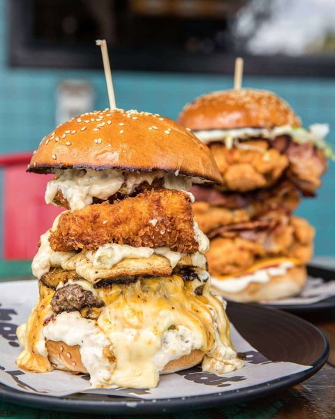 PHAT Pizza And Burger Bar - Restaurant Guide 0