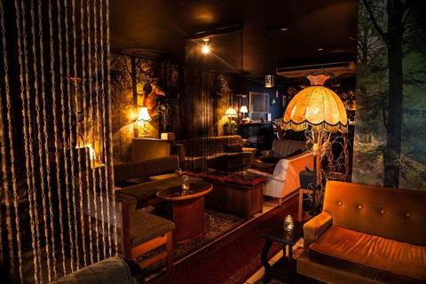 The Junk Bar - Restaurant Guide 0