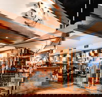 399 Bar - Restaurant Guide