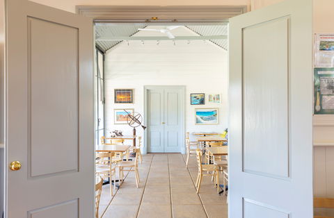 Mount Horrocks Wines - Restaurant Guide 1