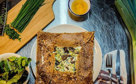 Bellas Cafe & Licensed Italian Restaurant - Restaurant Guide 8
