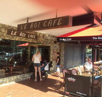 Le Roi Cafe - Restaurant Guide