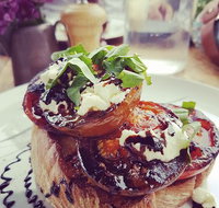 Little Swallow Cafe - Restaurant Guide