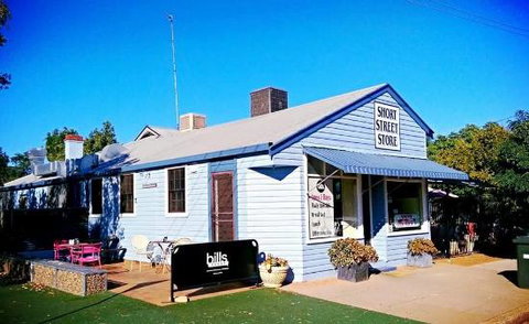 Short Street Store - Restaurant Guide 0