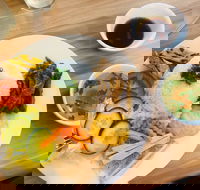 Chilli 'n' Chive - Restaurant Guide