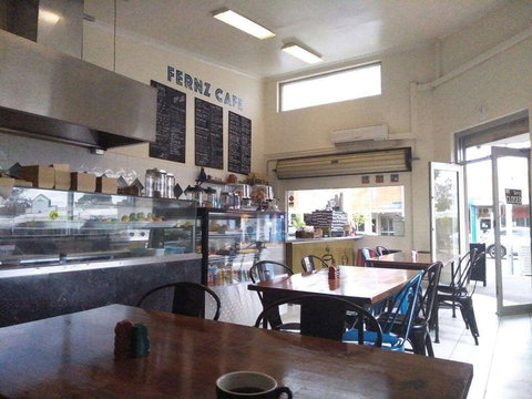 Fernz - Restaurant Guide 0