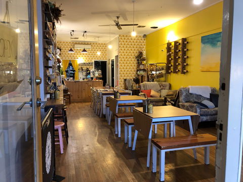 Food Wine Friends - Restaurant Guide 0