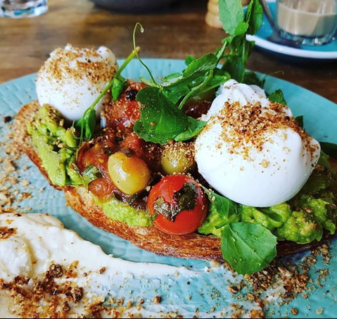 Fox And Bow - Restaurant Guide 0