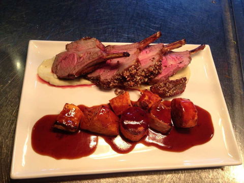 Jack Caddy's Ale Bar & Bistro - Restaurant Guide 0
