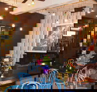 Matts Bar - Restaurant Guide