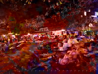 Montes Lounge