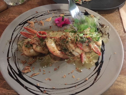 NXT Door - Restaurant Guide 0