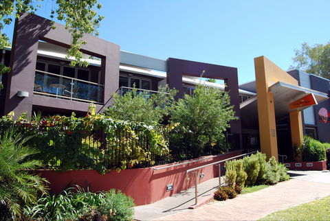 Red Ochre Grill Restaurant - Restaurant Guide 2