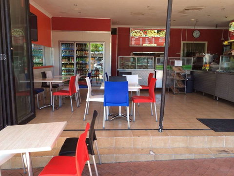 Rockingham Kebabs & Pizza - Restaurant Guide 0
