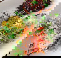 Thomas Corner Eatery - Restaurant Guide