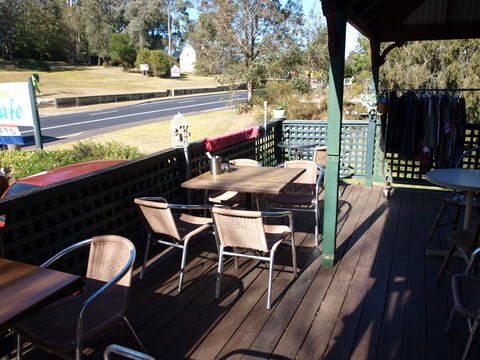 Leanne's Cafe - Restaurant Guide 1