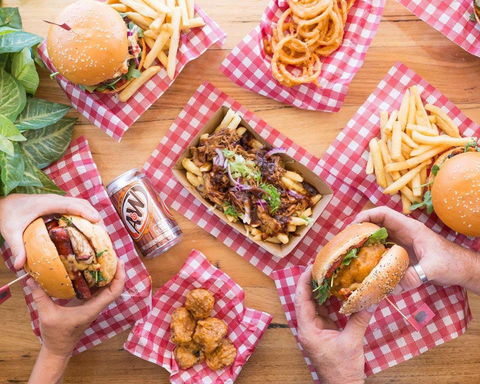 Mary Jane Gourmet Burgers - Restaurant Guide 0