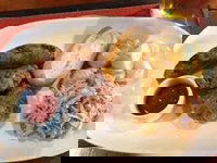 Rustik Caf Wine Bar