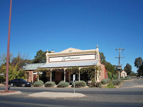 Salingers Cafe - Restaurant Guide 0