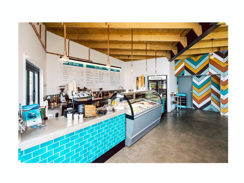 The Ice Creamery - Restaurant Guide 1