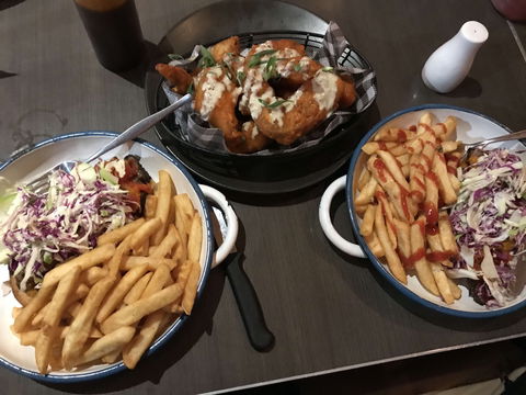 The George Tavern - Restaurant Guide 0