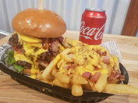 Big B's Chicken And Burgers