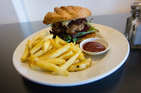 Lucy's Espresso Bar - Restaurant Guide 0