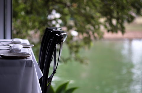 Noosa Waterfront Restaurant - Restaurant Guide 0
