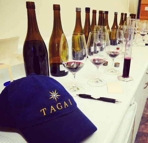 Tagai - Restaurant Guide 2