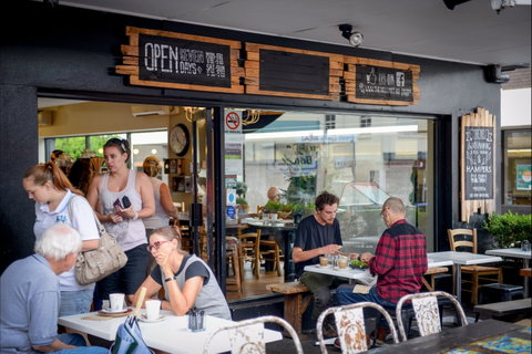 The Deli On Kinghorne - Restaurant Guide 1