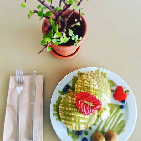 Deja Brew Cafe - Restaurant Guide 0