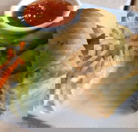 Qun n 3 Min - Restaurant Guide