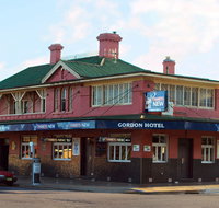Gordon Hotel - Restaurant Guide