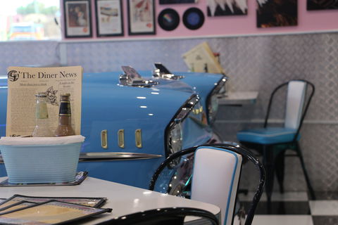 Happy Days Diner - Restaurant Guide 0