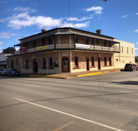 Harts Takeaway/Junction Hotel Peterborough - Restaurant Guide
