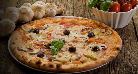 Alex's Pizza - Restaurant Guide 0