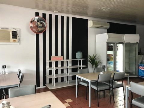Cafe On West - Closed - Restaurant Guide 0