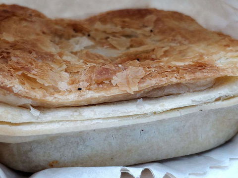 Leo's Warrandyte Hot Bread - Restaurant Guide 0