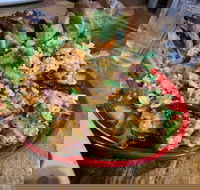 Red Spoon - Restaurant Guide