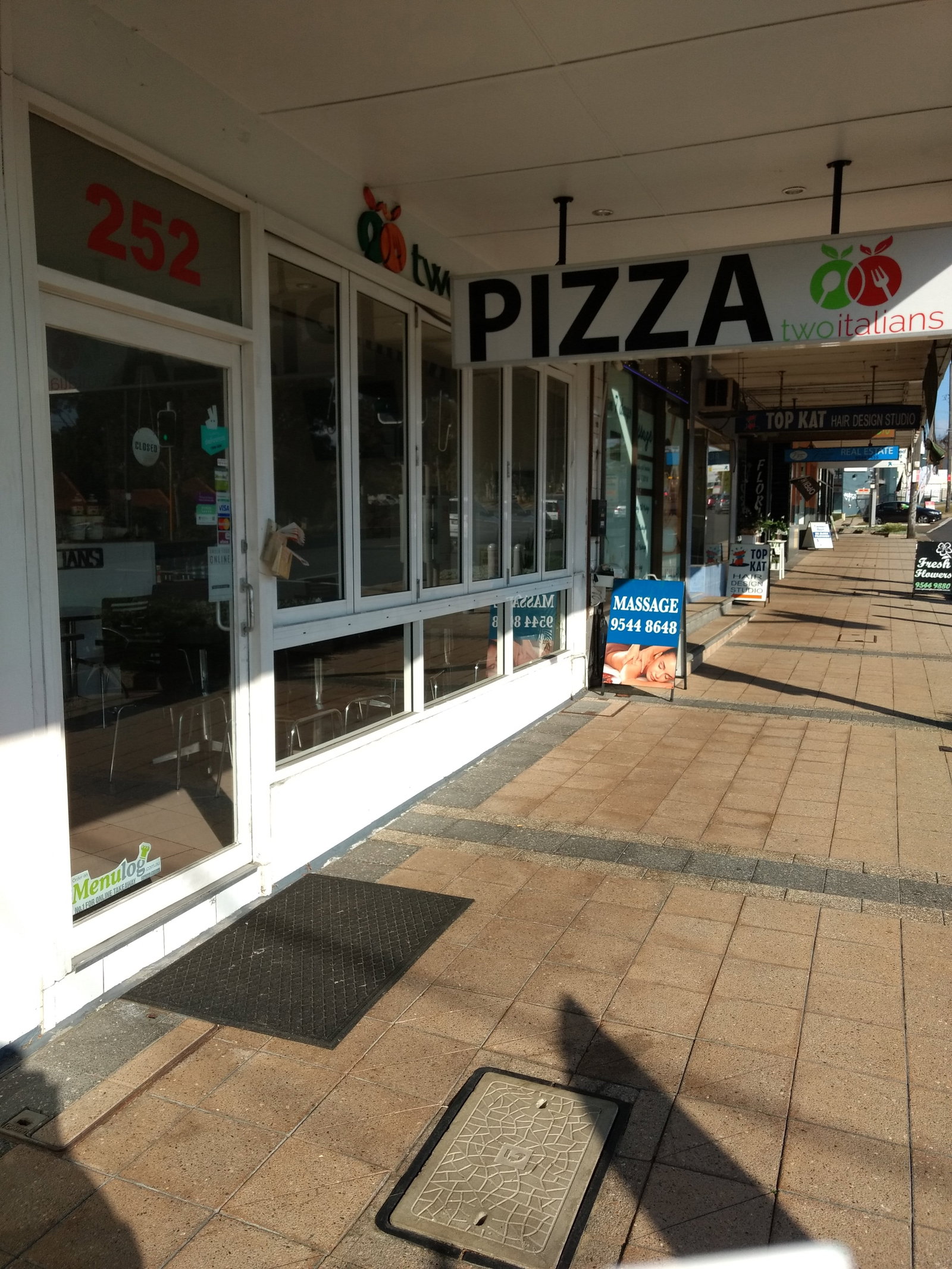 Two Italians Pizzeria Sylvania