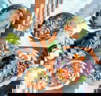 Wah Wah Gee - Restaurant Guide