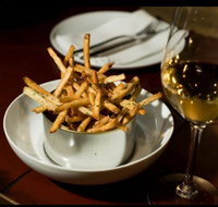 WyNo Bar - Restaurant Guide